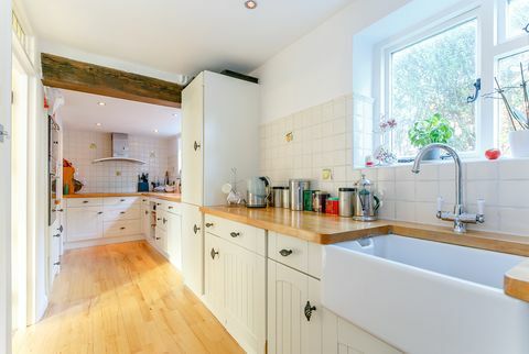 Parduodamas gražus kotedžas Shoreham - virtuvės vaizdas