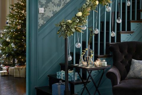 غرفة ، تصميم داخلي ، أثاث ، زينة عيد الميلاد ، تصميم داخلي ، أزرق مخضر ، عطلة ، تركواز ، ديكور ، منزل ، 