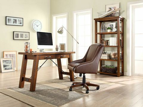 Fa, szoba, padló, irodai szék, belsőépítészet, padló, keményfa, bútor, asztal, kijelző eszköz, 