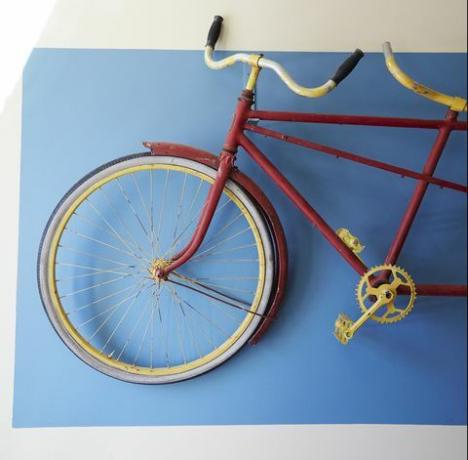 Bicicleta, peça de bicicleta, roda de bicicleta, pneu de bicicleta, quadro de bicicleta, raio, azul, peça de transmissão de bicicleta, veículo, guiador de bicicleta, 