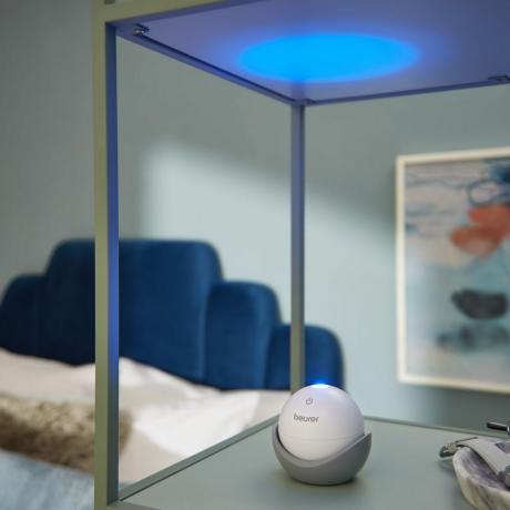 مصباح طاولة يعمل باللمس من بيورير SL10 DreamLight LED يساعد على النوم، أبيض