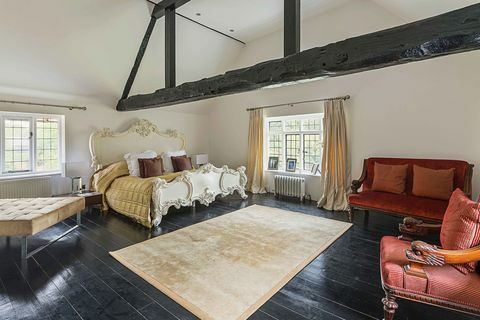 Hurst Lodge - Berkshire - slaapkamer - Savills