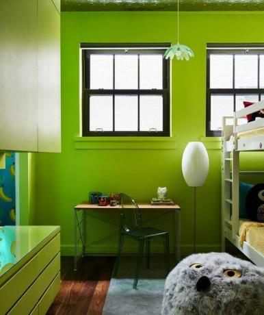 žalias vaikų kambarys, kurį sukūrė Courtney Mcleod