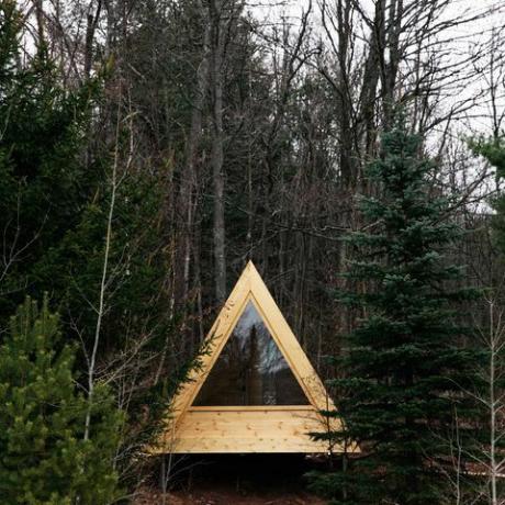 cabină de hotel din pădure