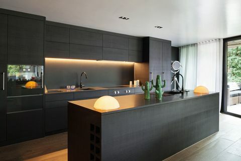 Moderne Küche - schwarz
