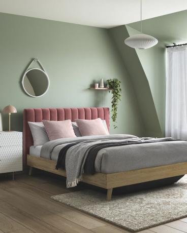 โครงเตียงออตโตมันบุนวม maisy จากบ้านคอลเลกชันที่สวยงามในฝัน