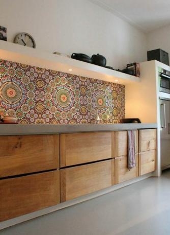 Maroc Kitchen Wall Wallpaper, Lime Lace