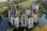 6500 ember vásárol omladozó 13. századi várat Franciaországban