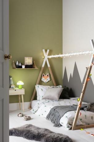 barns sovrum med skogstema