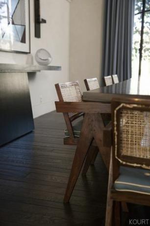 Nábytok, izba, nehnuteľnosť, podlaha, stôl, interiérový dizajn, tvrdé drevo, stolička, podlaha, drevo, 