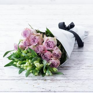 ดอกกุหลาบ Lilac & ดอกไม้ตัด Alstro
