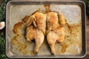 Ova pečena piletina svakoga će zaljubiti u vas