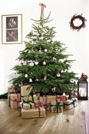 Dennen en naalden verkopen luxe Villeroy & Boch versierde kerstboom