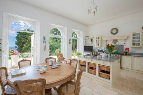 Washington House, Torquay, Devon - อาหารเช้าในครัว