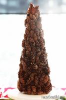 DIY The Holidays: Mini Sparkly Pinecone Tree
