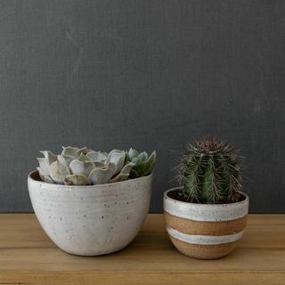 Pflanzgefäß aus Keramik