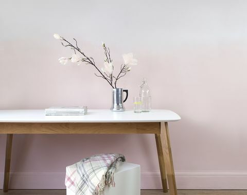απαλός-ροζ-ombre-τοίχος