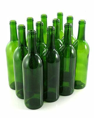 Steklenice z zelenim vinom