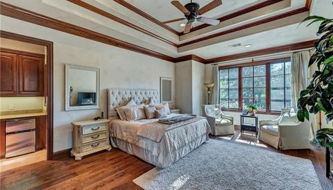 Selena Gomez Fort Worth, Texas Mansion Bedroom