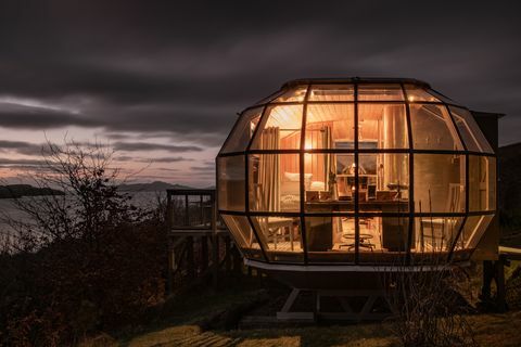 tuto ekologickou vzducholoď ve skotské vysočině si nyní můžete pronajmout prostřednictvím airbnb