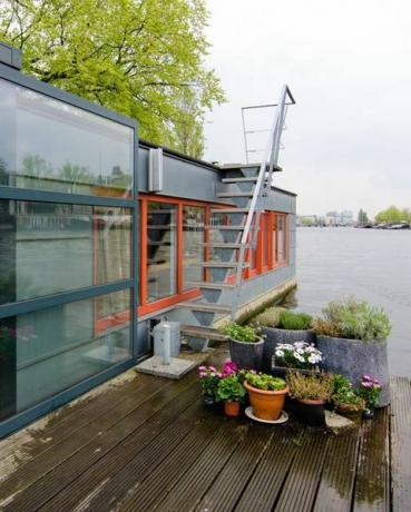 barcă casă olandeză