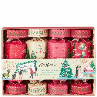 Darčeková súprava Cath Kidston Christmas 2021 Shine Bright Beauty Crackers