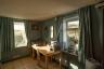 Rumah Pesisir Dengan Air Terjun Tepat di Depan Pintunya Dijual di Skotlandia