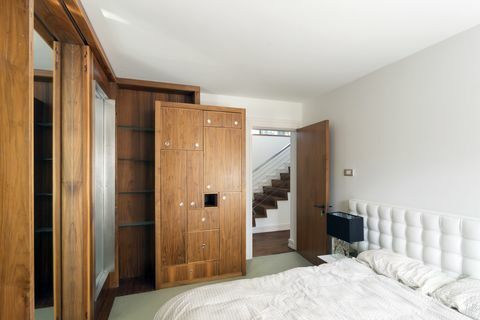 airbnb evi, matt damon'un karantinaya alınmasıyla birlikte kiralanabilir