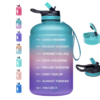 En gallon motiverende vandflaske