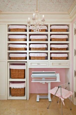rózsaszín szárazföldi szoba