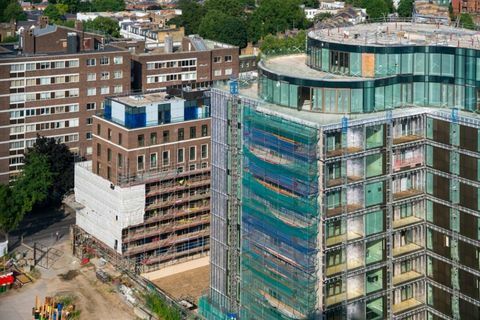 Кенсингтън Роу нов блок за жилищно строителство за жертвите от пожар в кулата Гренфел