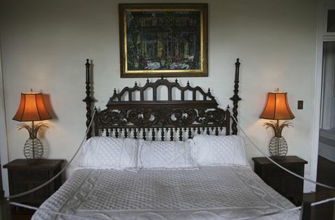 Hemingwayova postel