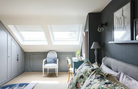 Таванско таванско помещение за преобразуване на спалня