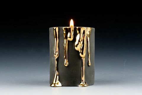 Porcelánový držák svíčky s kapajícím zlatem