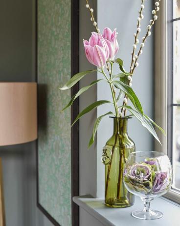 merész árnyalatok feltűnő minták családi báj és karakter cheshire új építésű konyha nappali előszoba hálószoba modern skandi