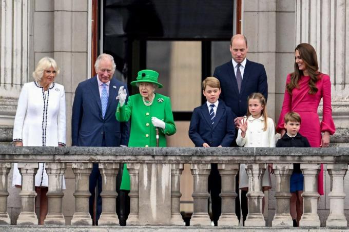 kuninganna Elizabeth ii Buckinghami palee rõdu välimus