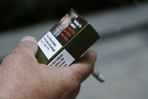 Sigaretter i vanlig emballasje