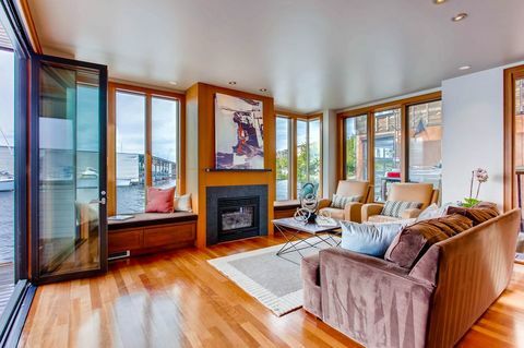 Floating Home Seattle - Special Agents Realty