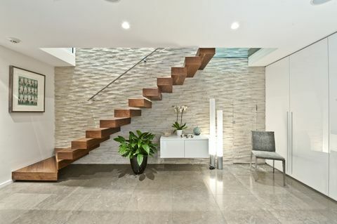 44 Holland Park Mews-London-stairs-Lurot Brand