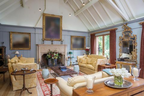 La antigua casa de campo de Michael Caine está a la venta en Oxfordshire