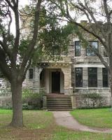 Vem äger Cottonland Castle i Waco, Texas?