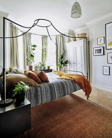 dormitorio de otoño, alfombra sienna twist en ﻿marrakesh plain﻿, de la hermosa colección de la casa en carpetright