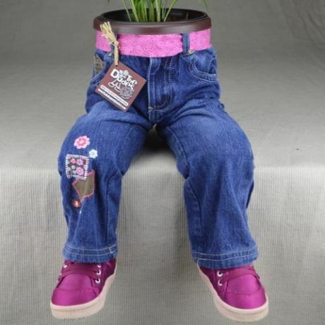 Džinsi, džinsa audums, apģērbs, rozā, kabatas, violeta, apavi, tekstils, cilvēka kāja, apavi, 
