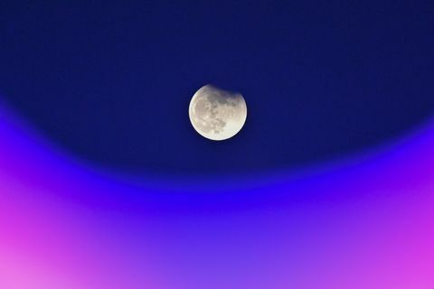 november 2021 foto av månförmörkelse