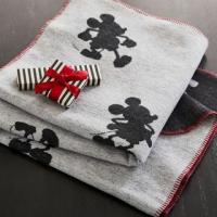 Pottery Barn predstavlja novo domačo zbirko Mickey Mouse