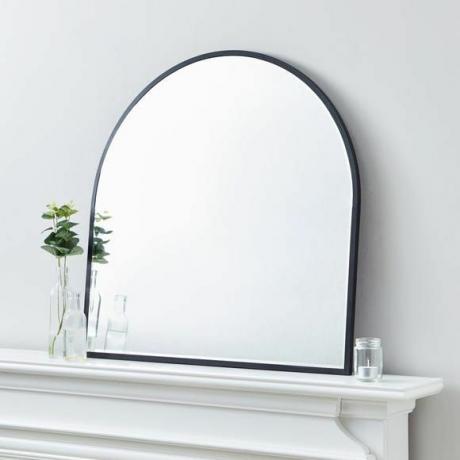 Specchio dell'arco dell'appartamento