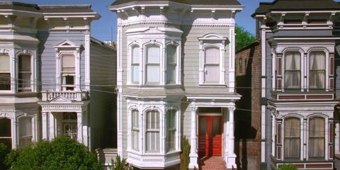 viktoriaaninen koti " täysi talo" ja " täysi talo" sijaitsee san franciscossa, kaliforniassa