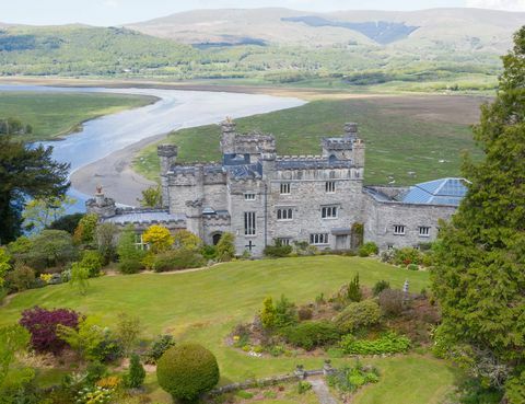 Schloss zu verkaufen in Wales