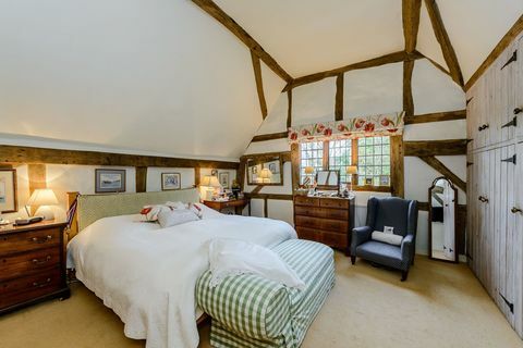 Barn Cottage - Church Street - Micheldever - Hampshire - cama