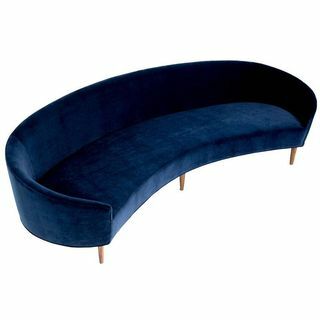 Crescent sofa i art deco -stil